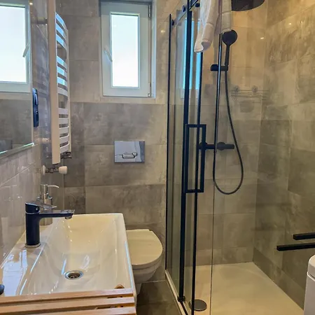 W Strone Slonca By Libertarent Apartman
